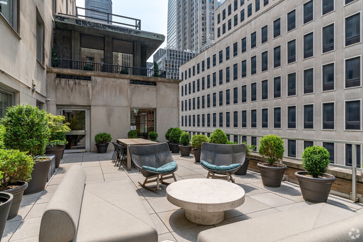 530 fifth ave_10_Terrace