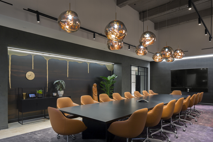 75_rock_rockefeller_boardroom_720