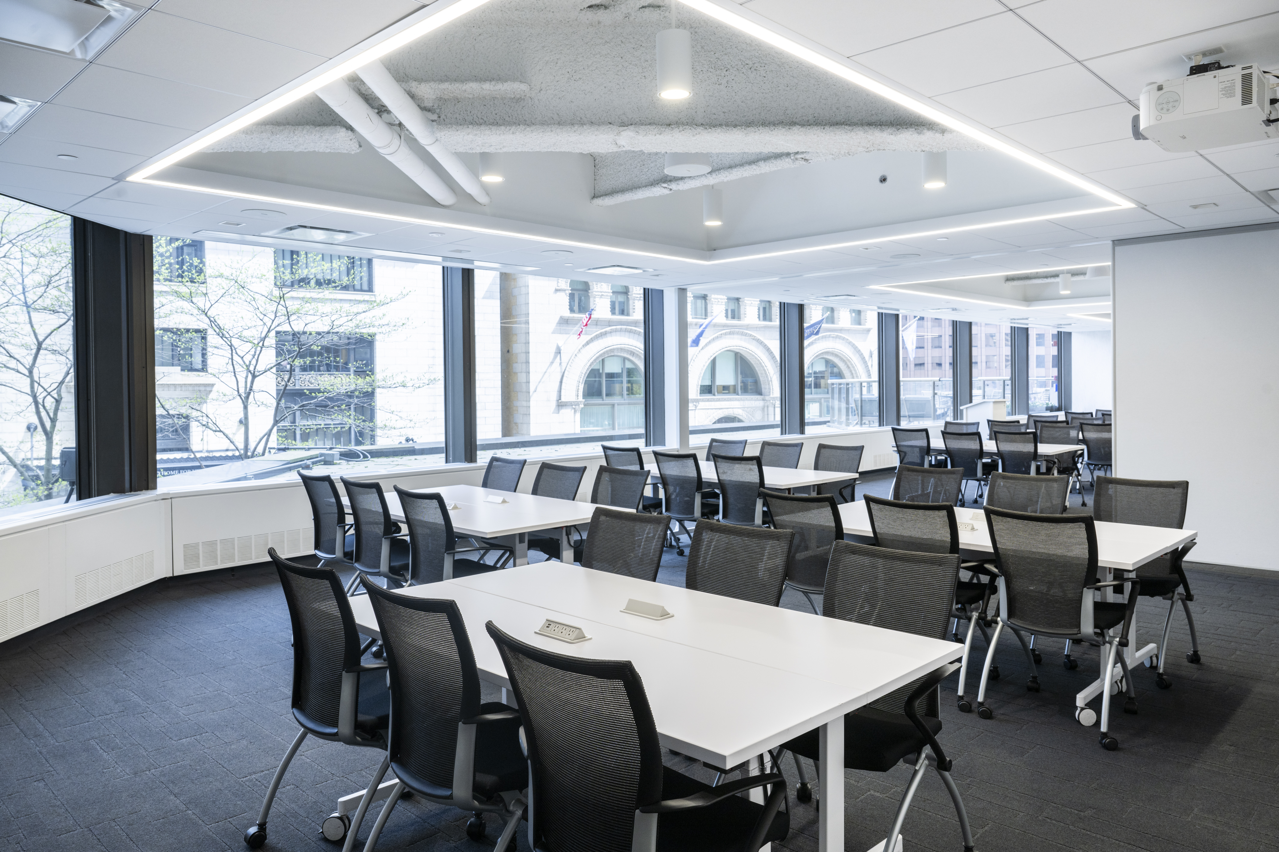 Convene One Boston Place - Hub_Pods with Wall Half Down (Ben Gebo).jpg