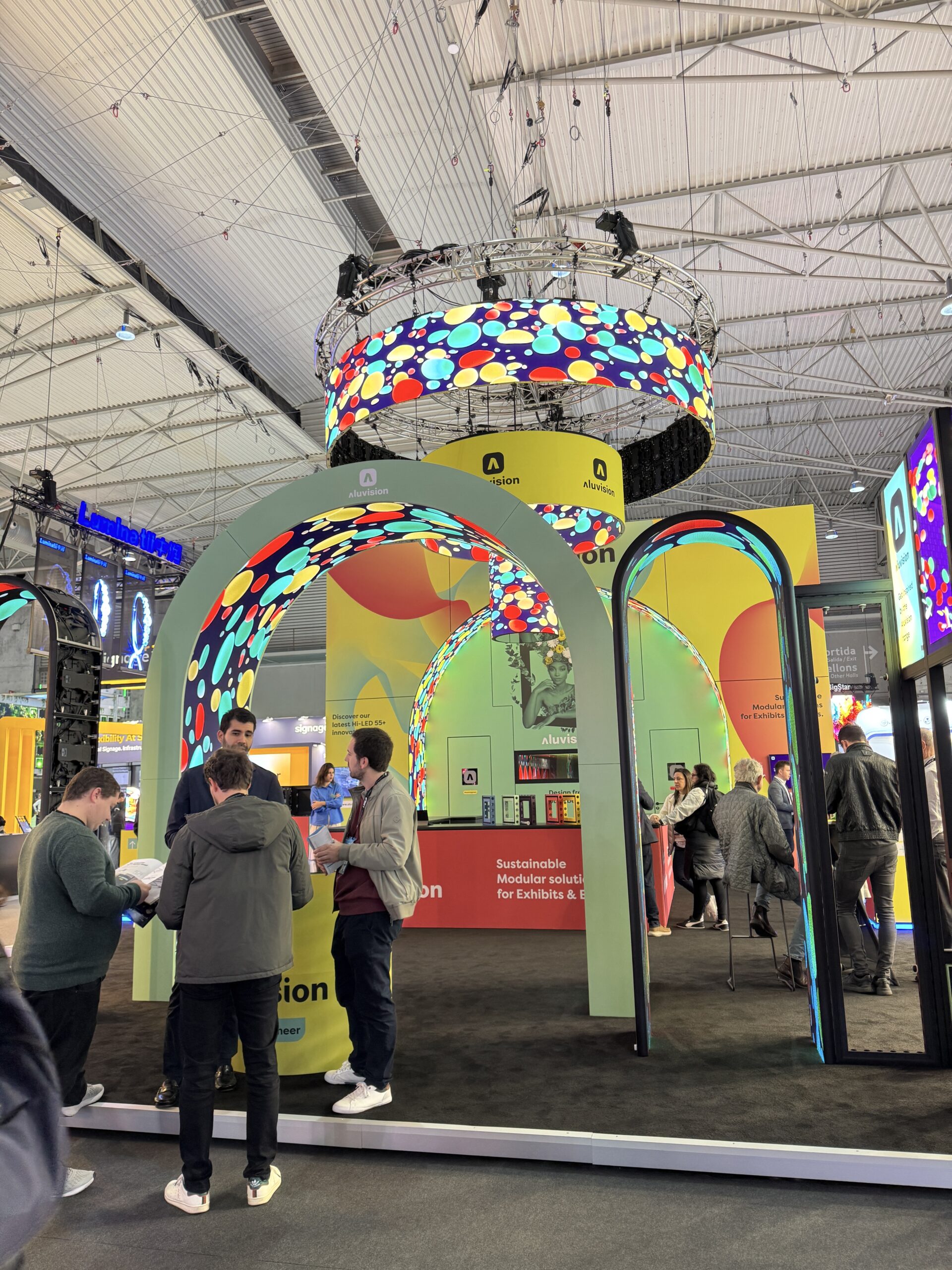 ISE-Video Wall shapes